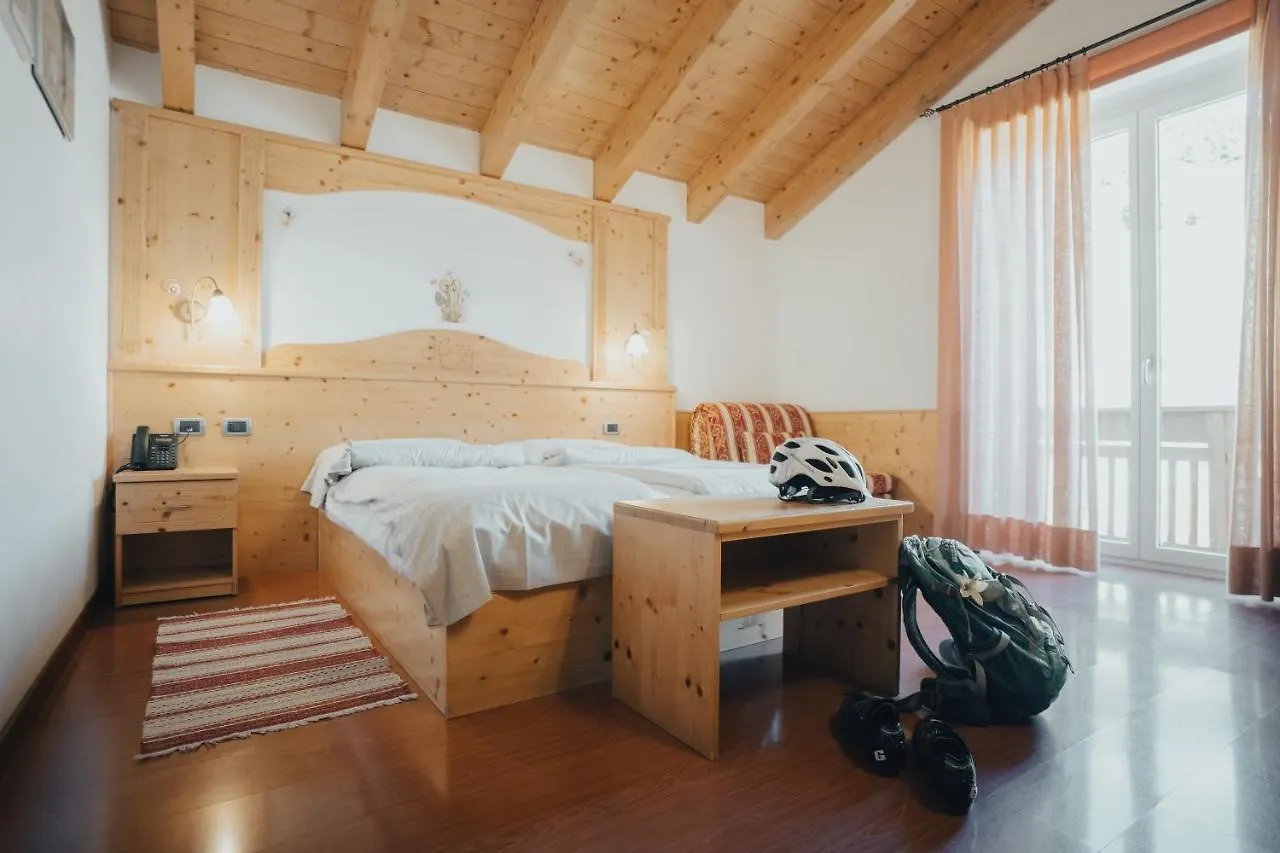 Hotel Bezzi Passo del Tonale 3*,