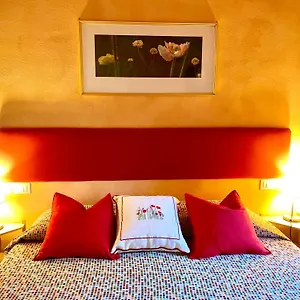 Dolce In Tuscany , Capannori Italien