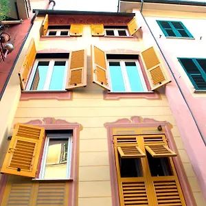 Giramondo 3*, Rapallo Italien